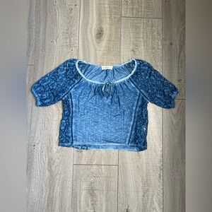 Abercrombie & Fitch Blue Lace Blouse Size Small
